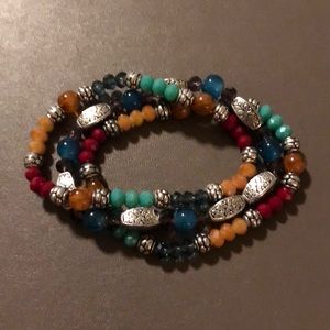 Set of 3 beautiful beaded stretch bracelets
